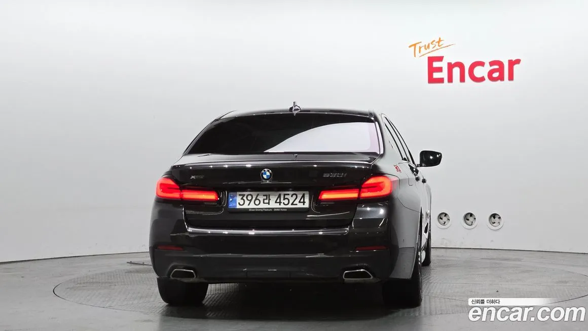 BMW 5-Series 2023 из KR, фото 4
