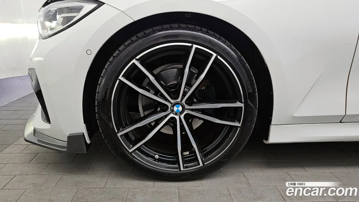BMW 3-Series 2022 из KR, фото 6