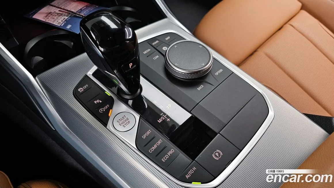 BMW 3-Series 2022 из KR, фото 8