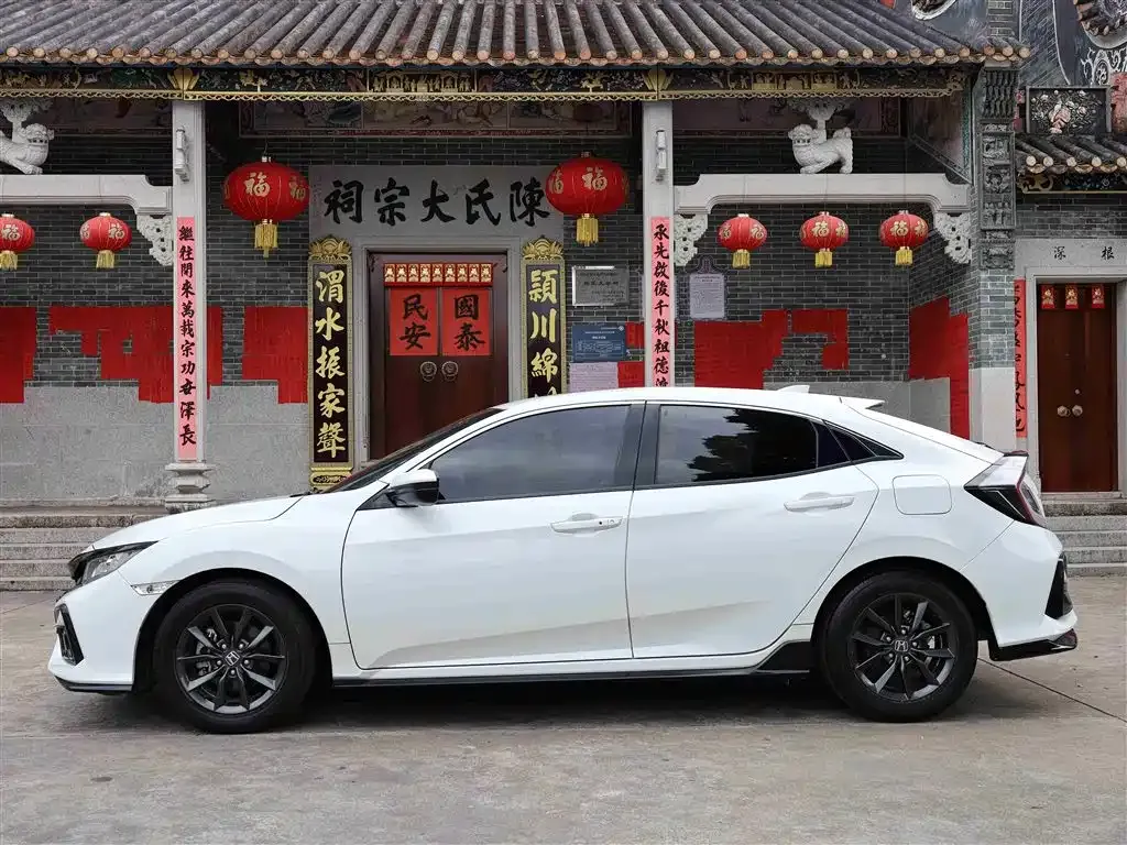 Honda Civic — фото 4