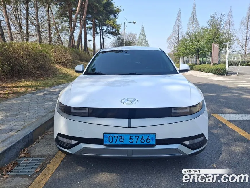 Hyundai Ioniq5 — фото 1