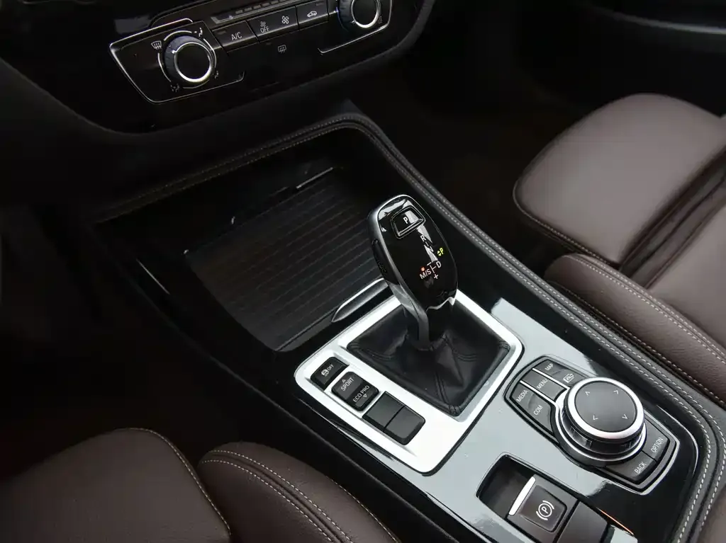 BMW 1 Series — фото 10