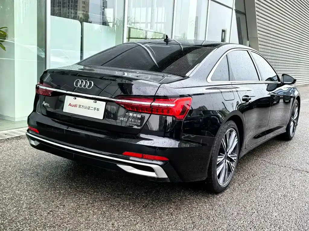 Audi A6L 2024 из CN, фото 9
