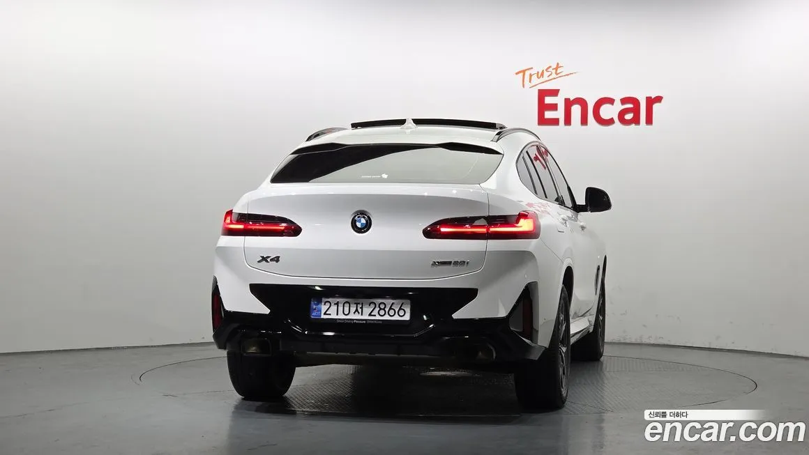 BMW X4 2024 из KR, фото 2