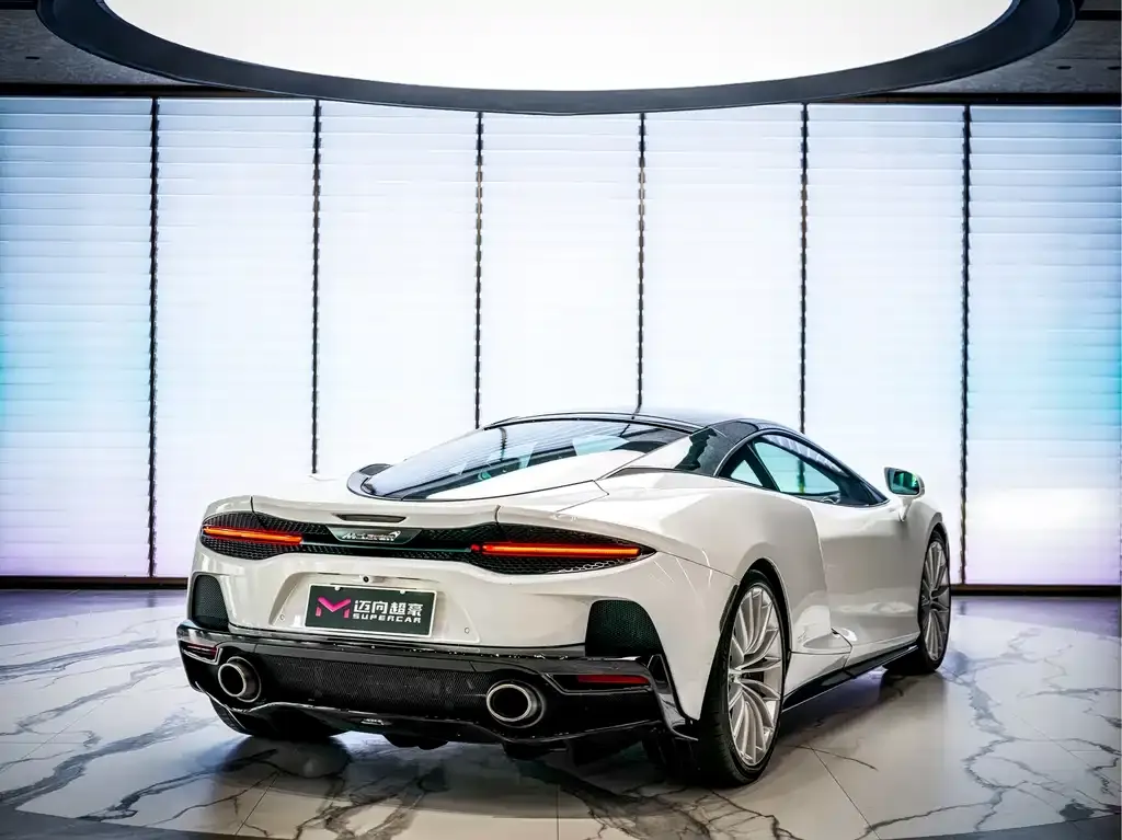 McLaren GT — фото 6