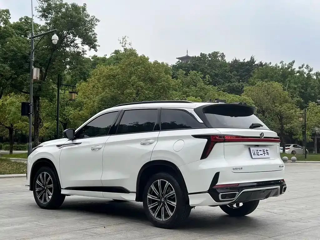 Changan CS75PLUS — фото 6