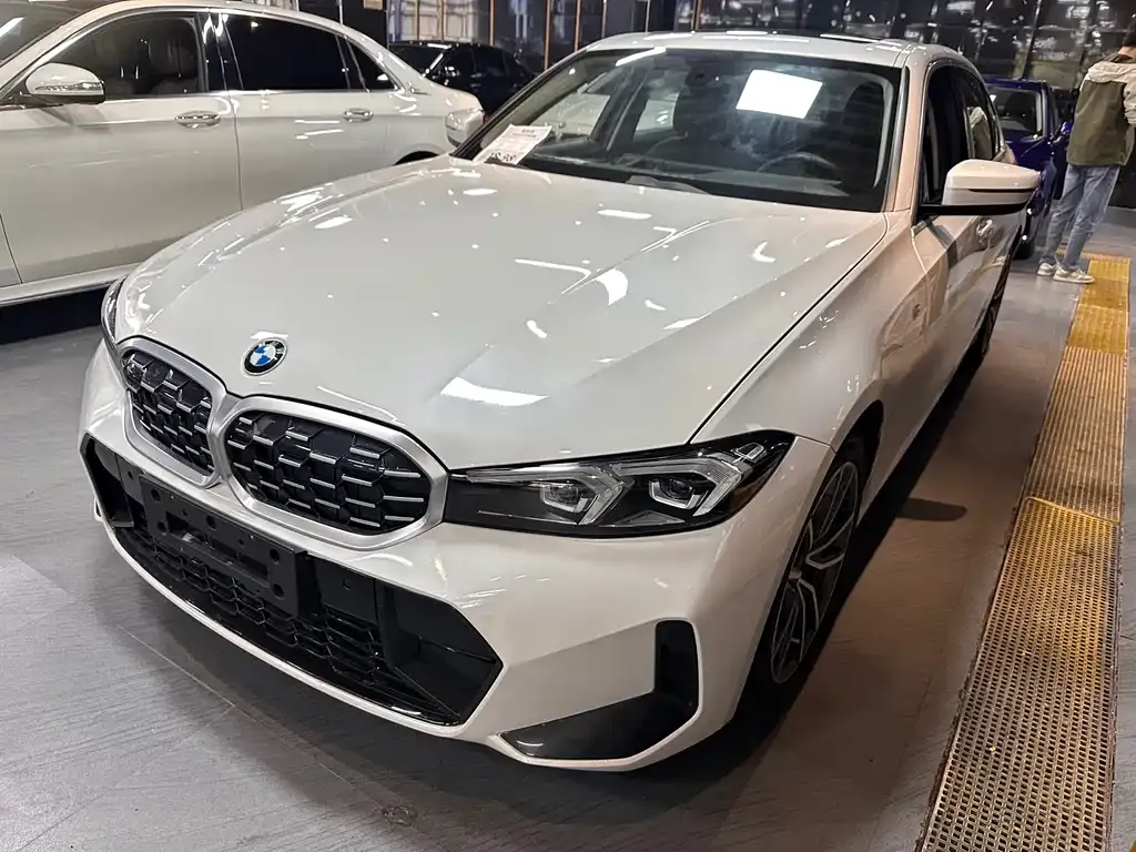 BMW 3 Series — фото 1