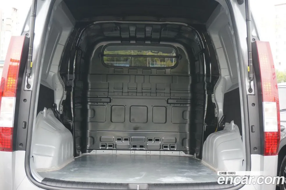 Hyundai Staria 2024 из KR, фото 7