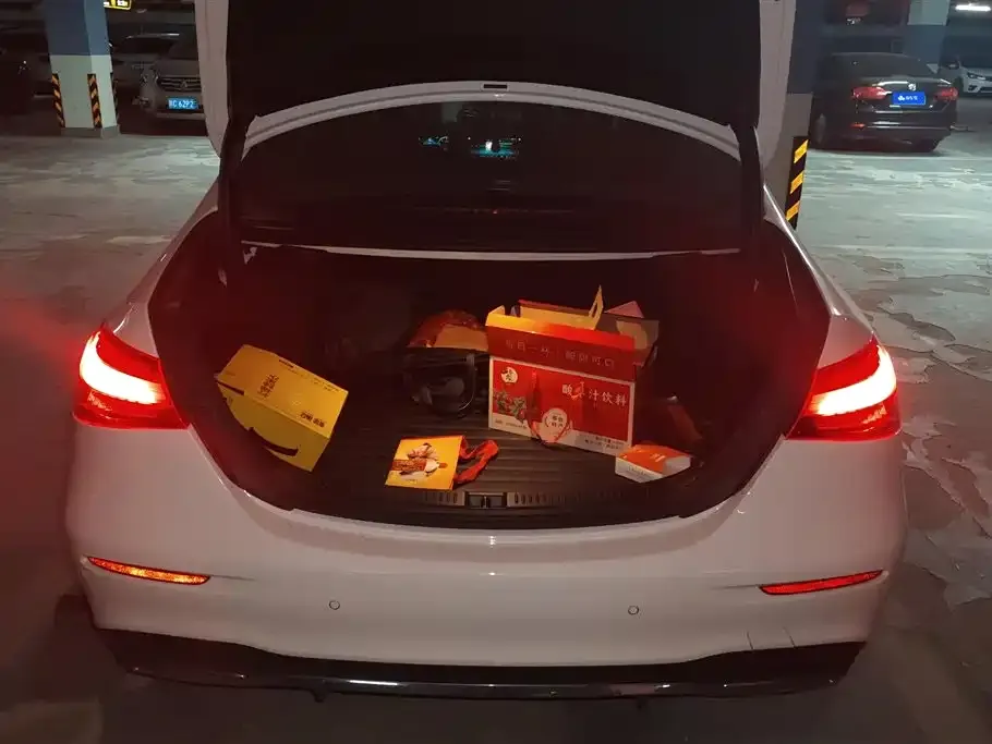Mercedes-Benz E-Class 2022 из CN, фото 2