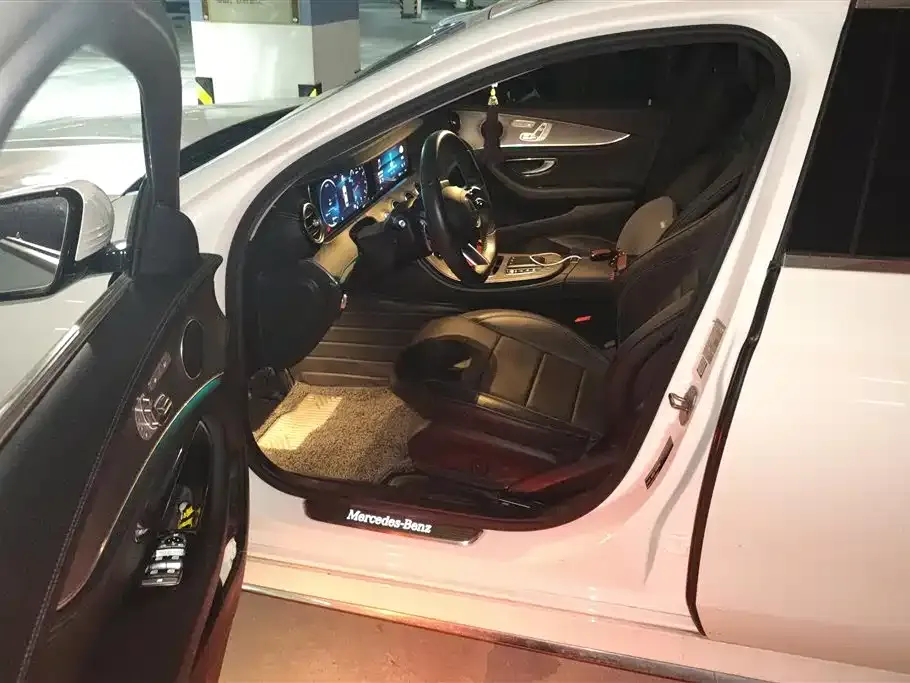 Mercedes-Benz E-Class 2022 из CN, фото 8