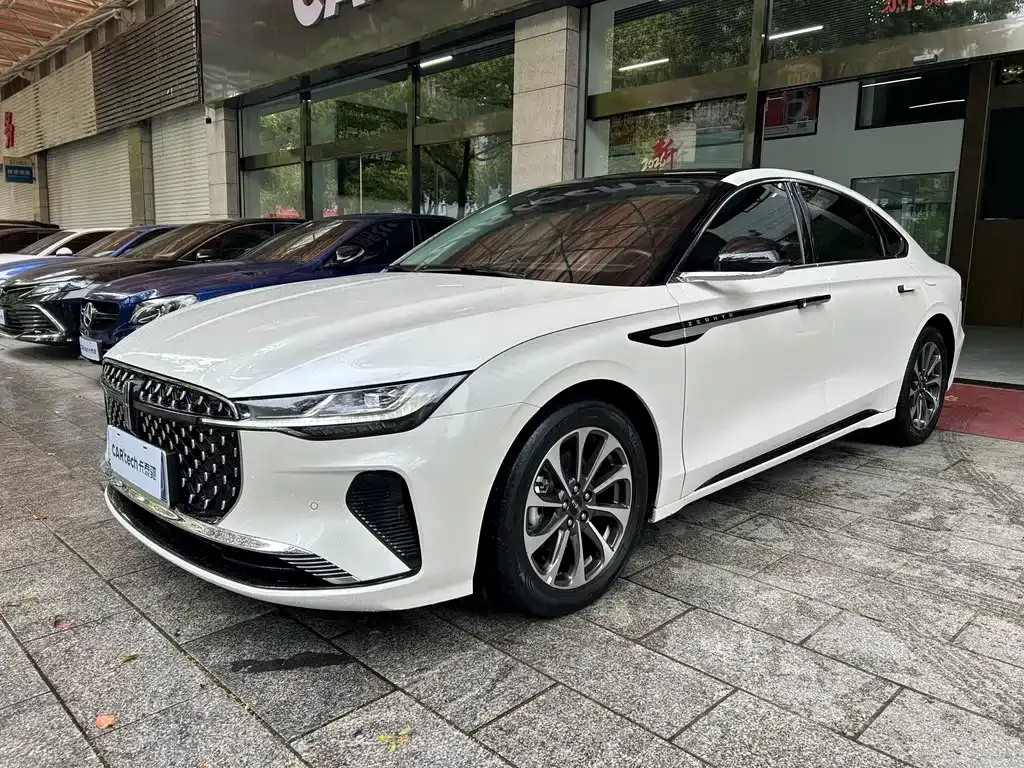 Lincoln Z 2024 из CN, фото 8