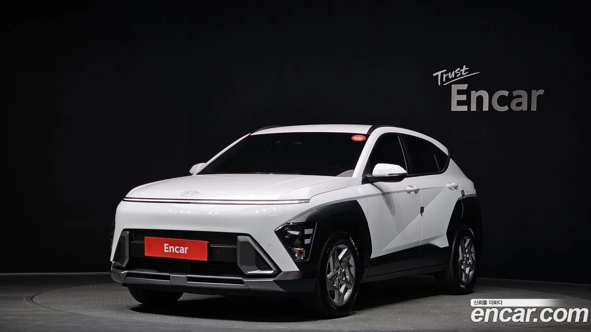 Hyundai Kona — фото 1