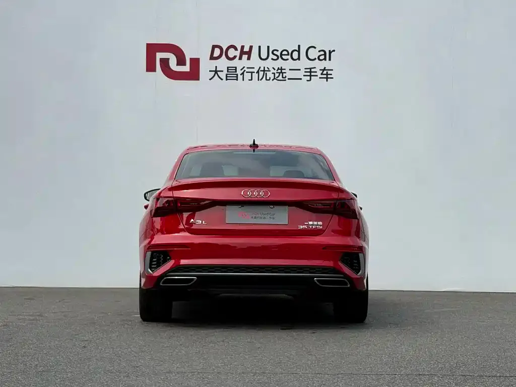 Audi A3 2023 из CN, фото 2