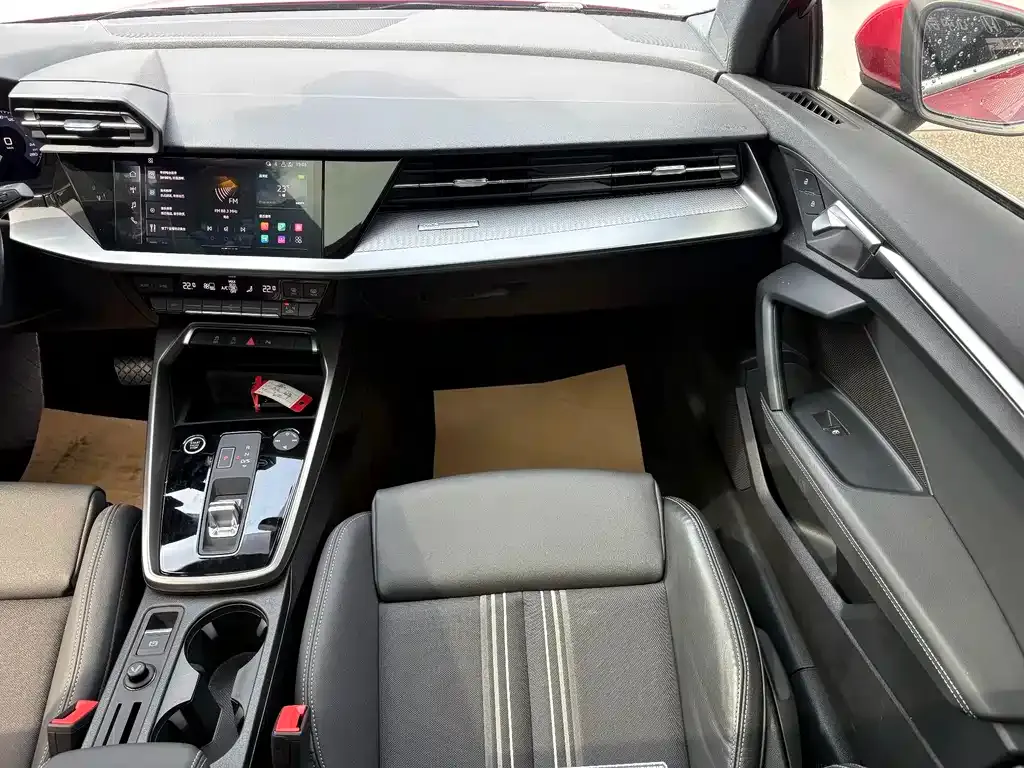 Audi A3 2023 из CN, фото 5