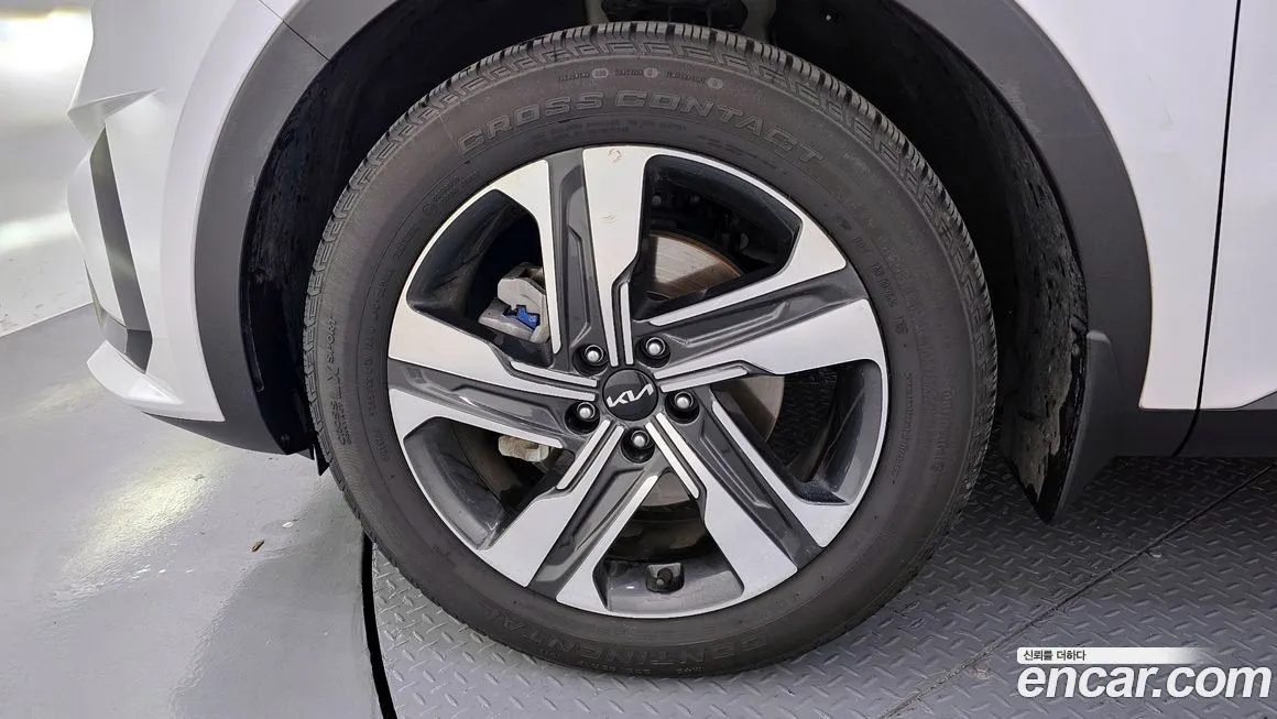 Kia Sorento — фото 4