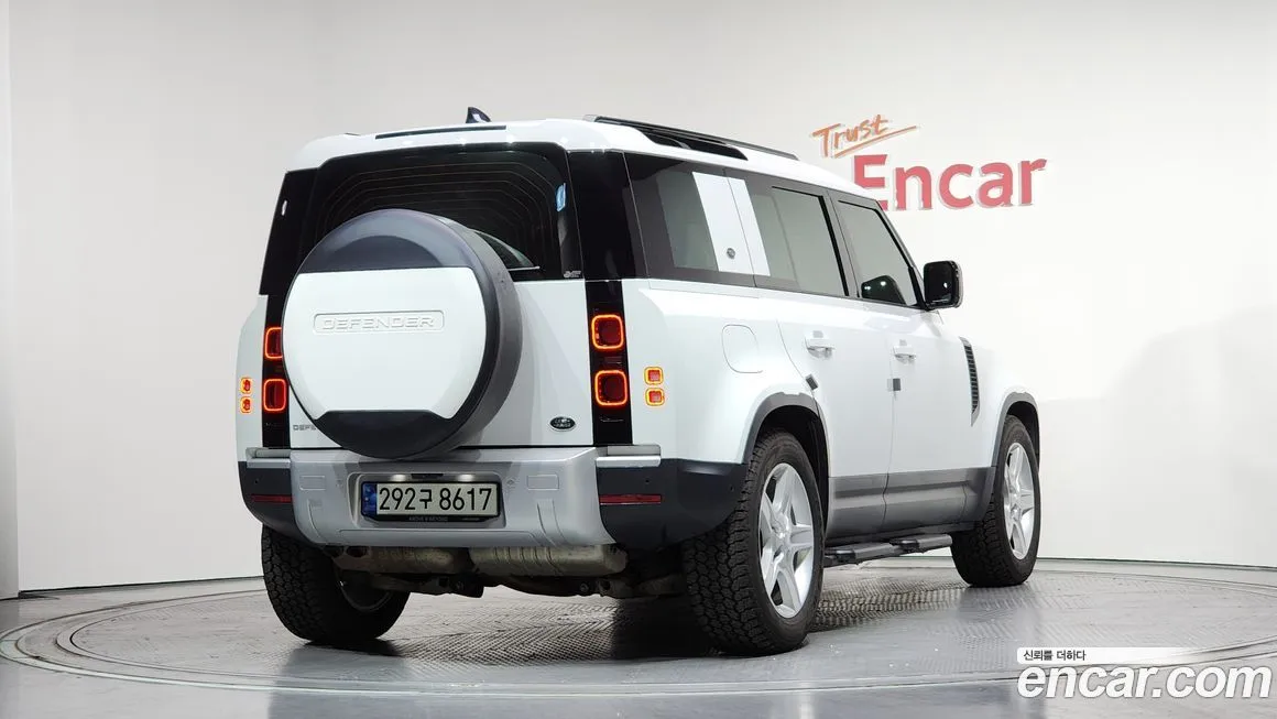 Land Rover Defender 2022 из KR, фото 2