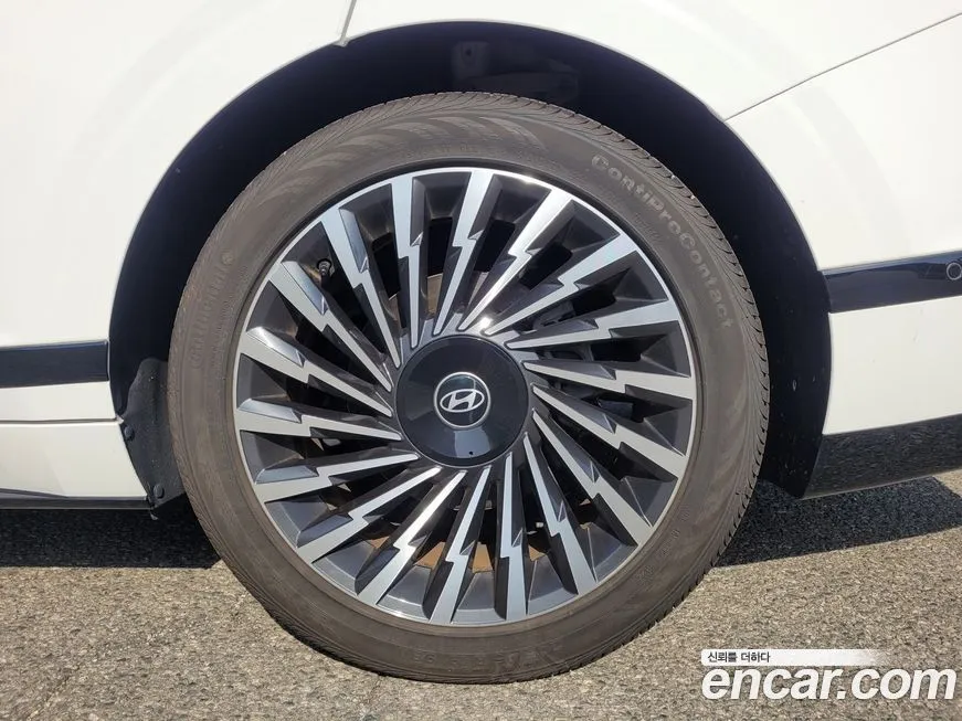 Hyundai Grandeur 2023 из KR, фото 2