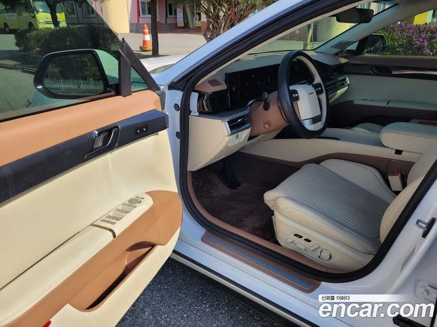 Hyundai Grandeur 2023 из KR, фото 4