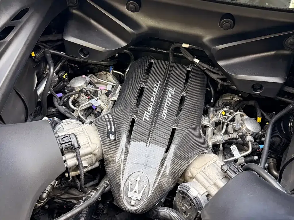 Maserati MC20 2023 из CN, фото 10