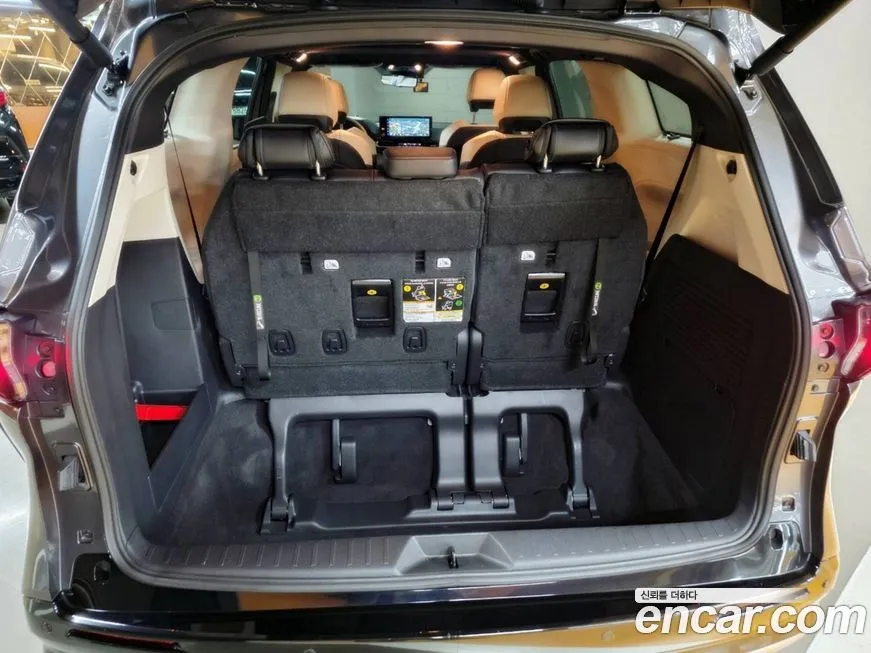 Toyota Sienna 2025 из KR, фото 9