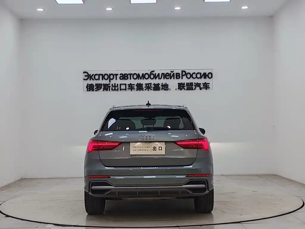Audi Q3 — фото 2