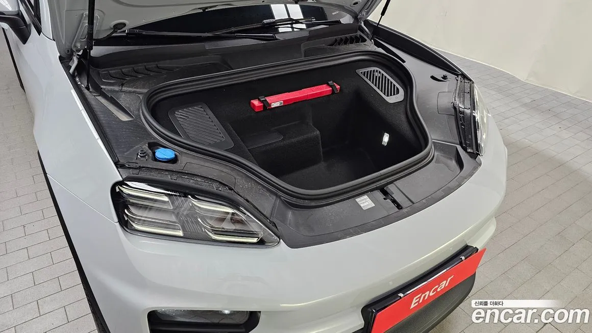 Porsche Macan 2025 из KR, фото 6