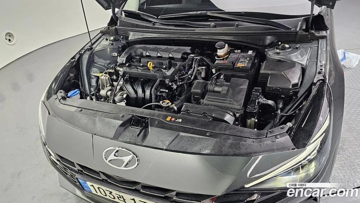 Hyundai AVANTE — фото 9
