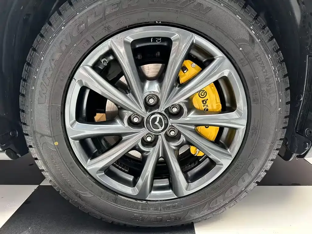 Mazda CX-4 — фото 4