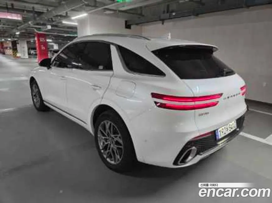 Genesis GV70 2024 из KR, фото 2