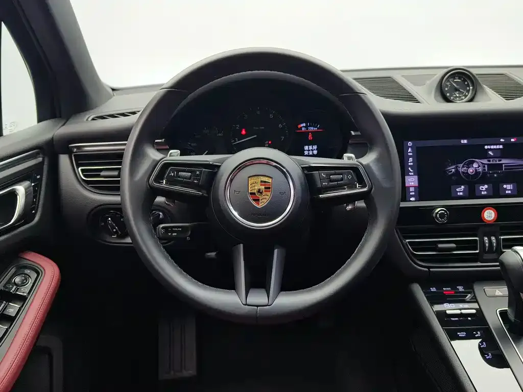 Porsche Macan — фото 2