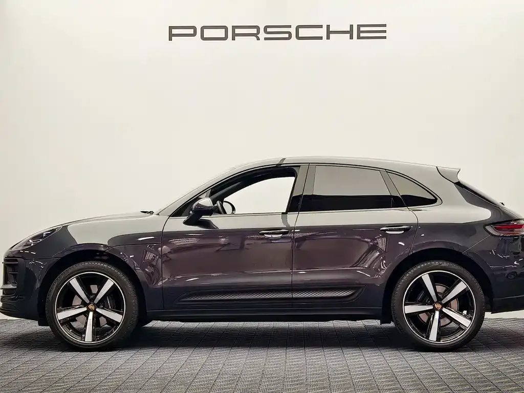 Porsche Macan — фото 9
