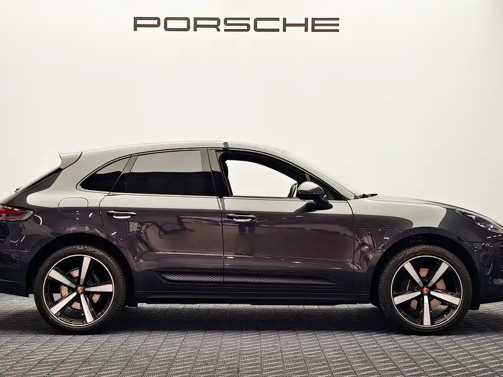 Porsche Macan — фото 10