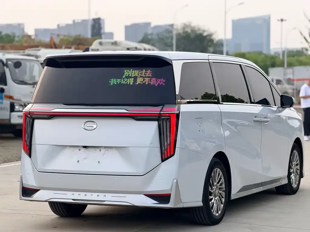 GAC Motor Trumpchi M8 — фото 6