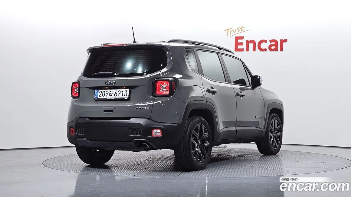Jeep Renegade 2022 из KR, фото 5