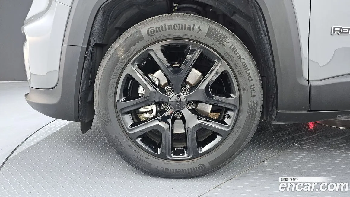 Jeep Renegade 2022 из KR, фото 10