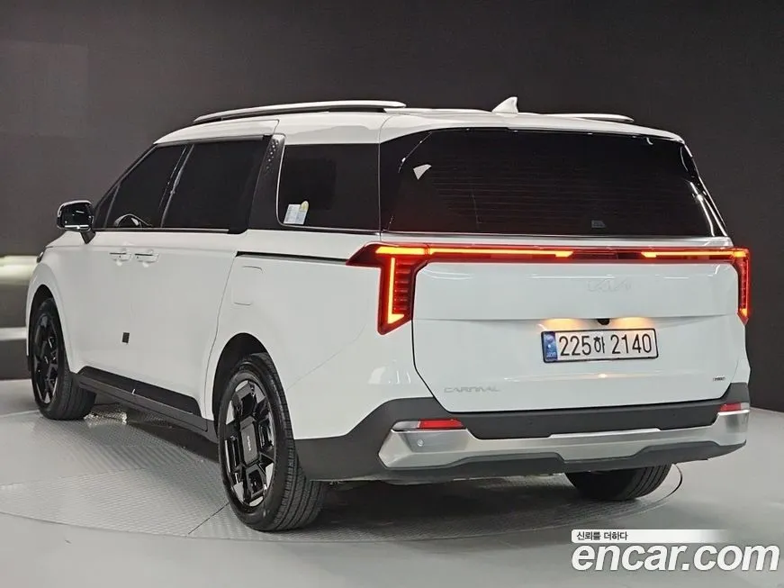 Kia Carnival 2025 из KR, фото 9
