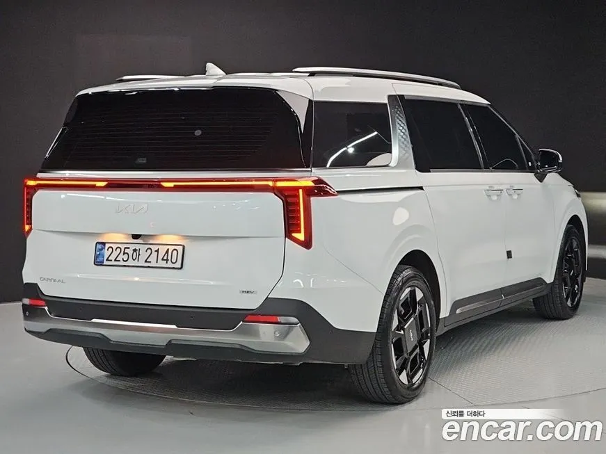 Kia Carnival 2025 из KR, фото 2
