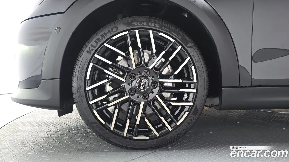 Mini Cooper 2025 из KR, фото 8