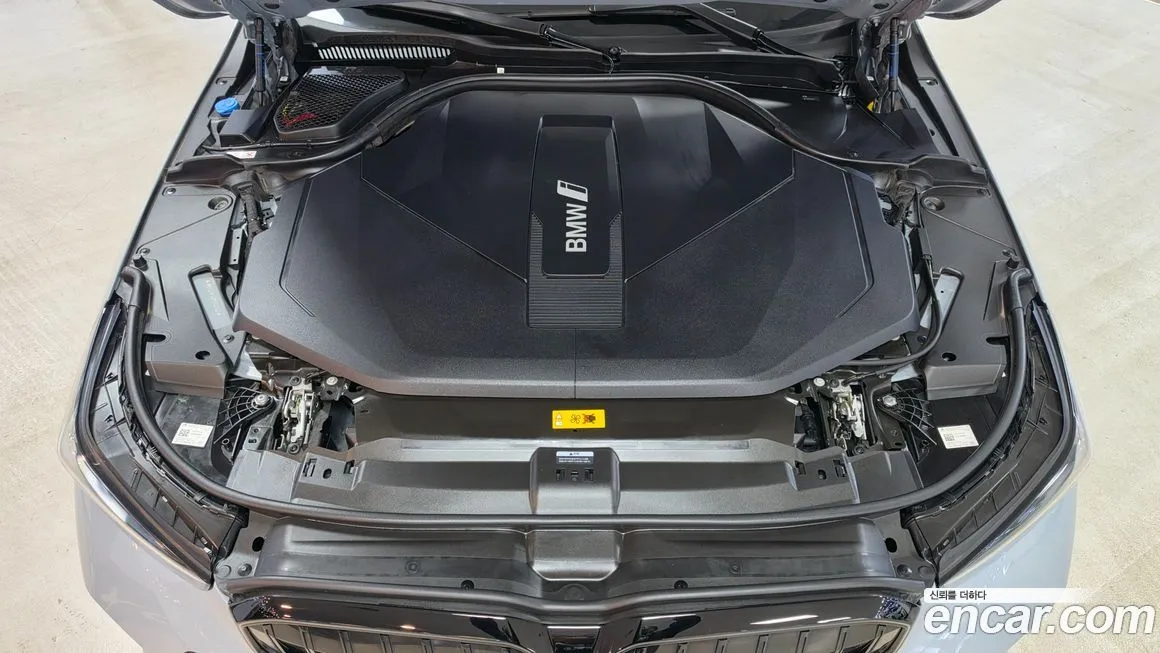 BMW i5 2024 из KR, фото 8