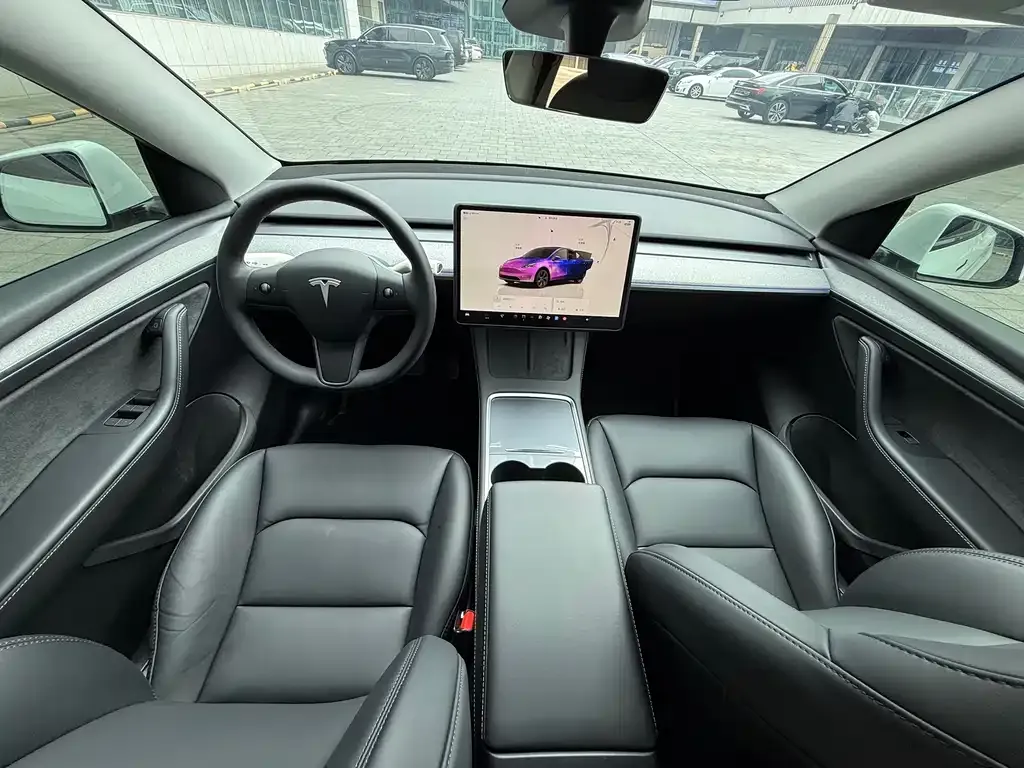 Tesla Model Y 2024 из CN, фото 7