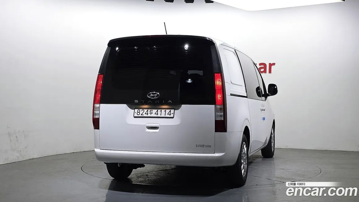 Hyundai Staria 2022 из KR, фото 2