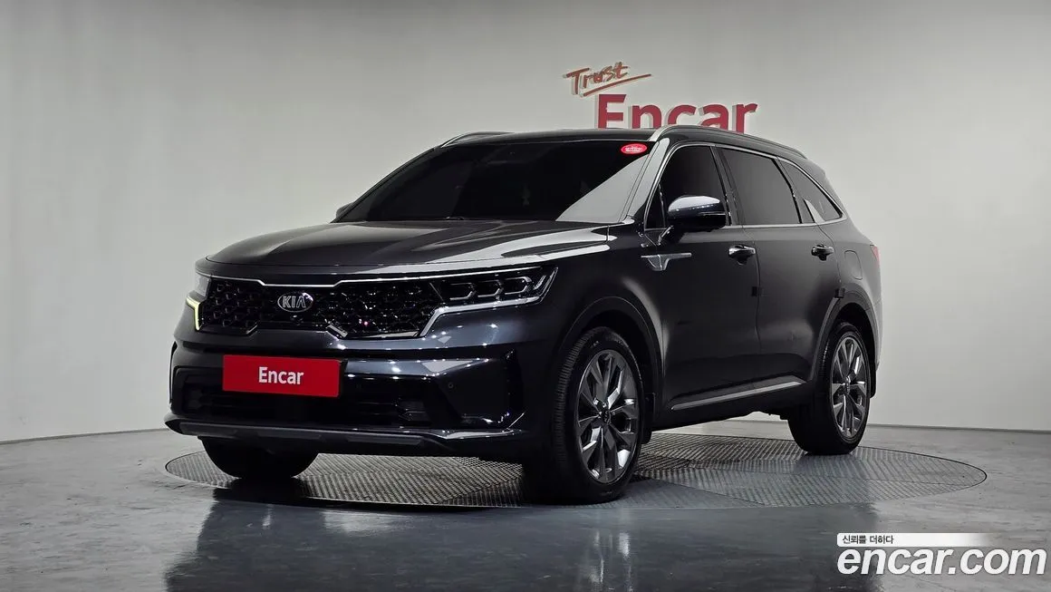 Kia Sorento — фото 1