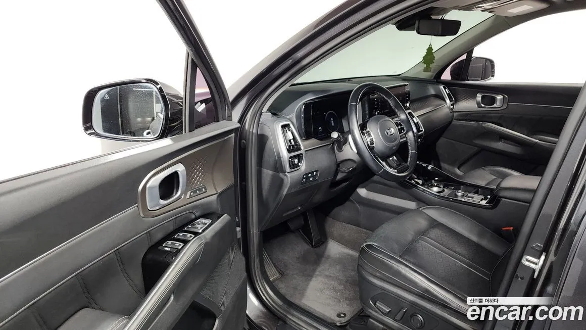 Kia Sorento — фото 8