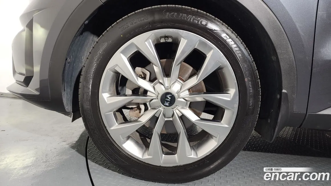Kia Sorento — фото 9