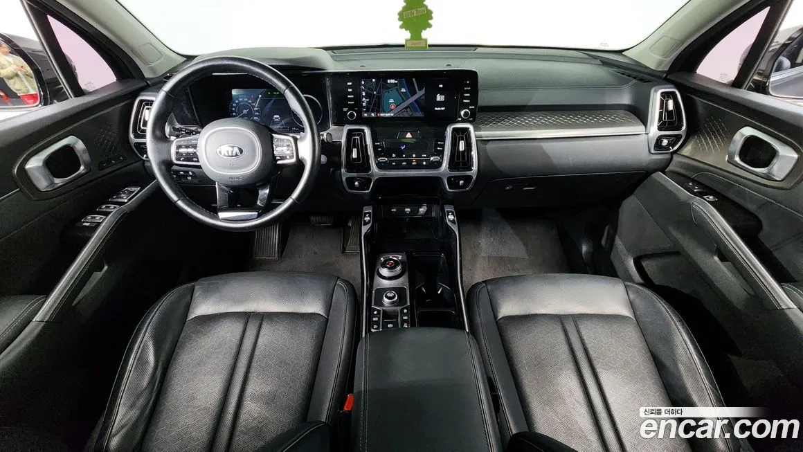 Kia Sorento — фото 10