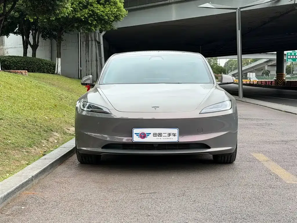 Tesla Model 3 2025 из CN, фото 9