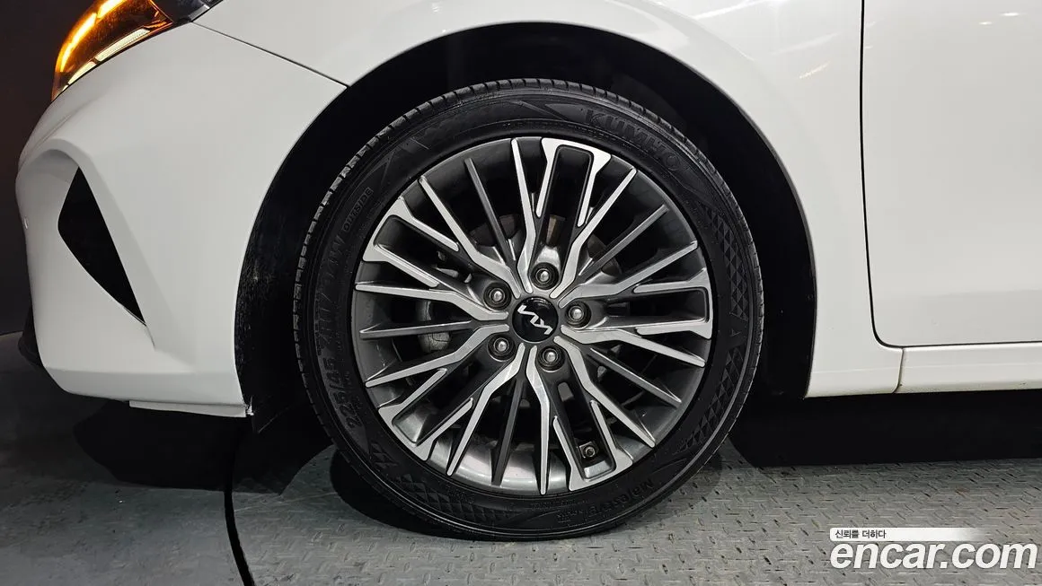 Kia K3 2023 из KR, фото 9