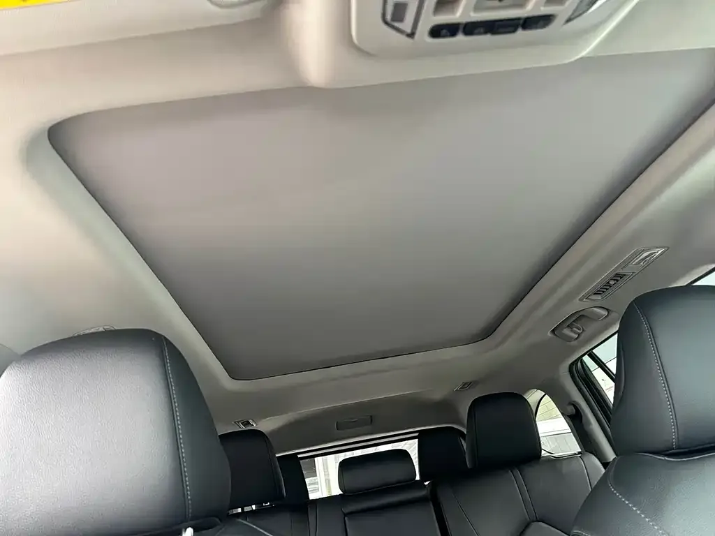Toyota Highlander — фото 2