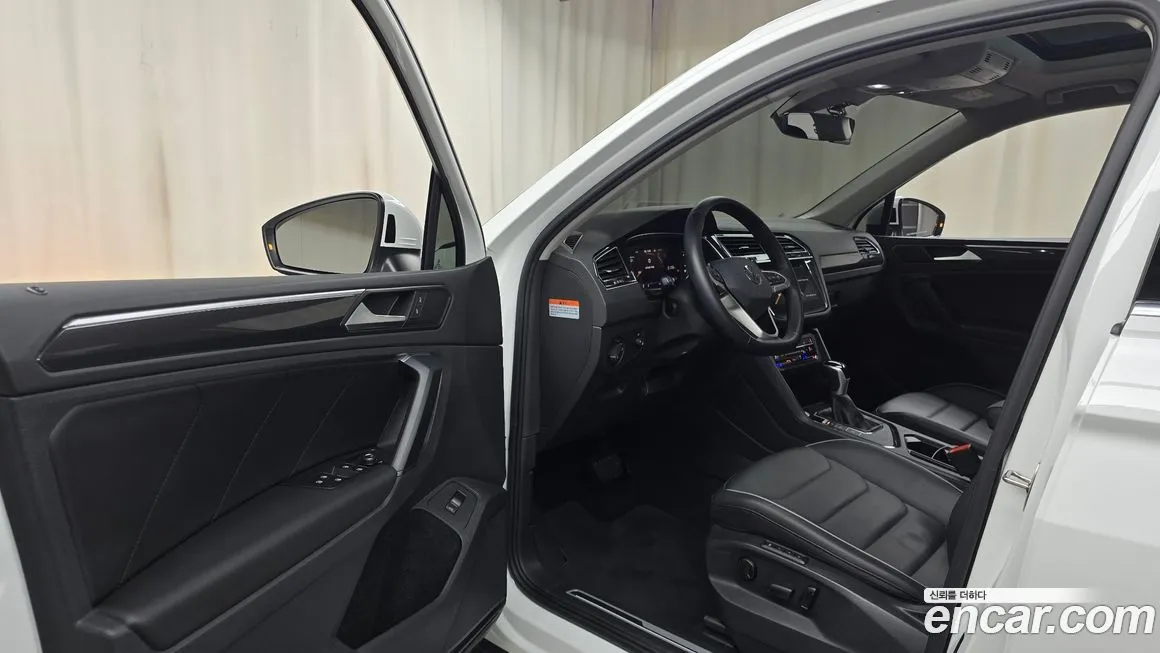 Volkswagen Tiguan 2023 из KR, фото 4