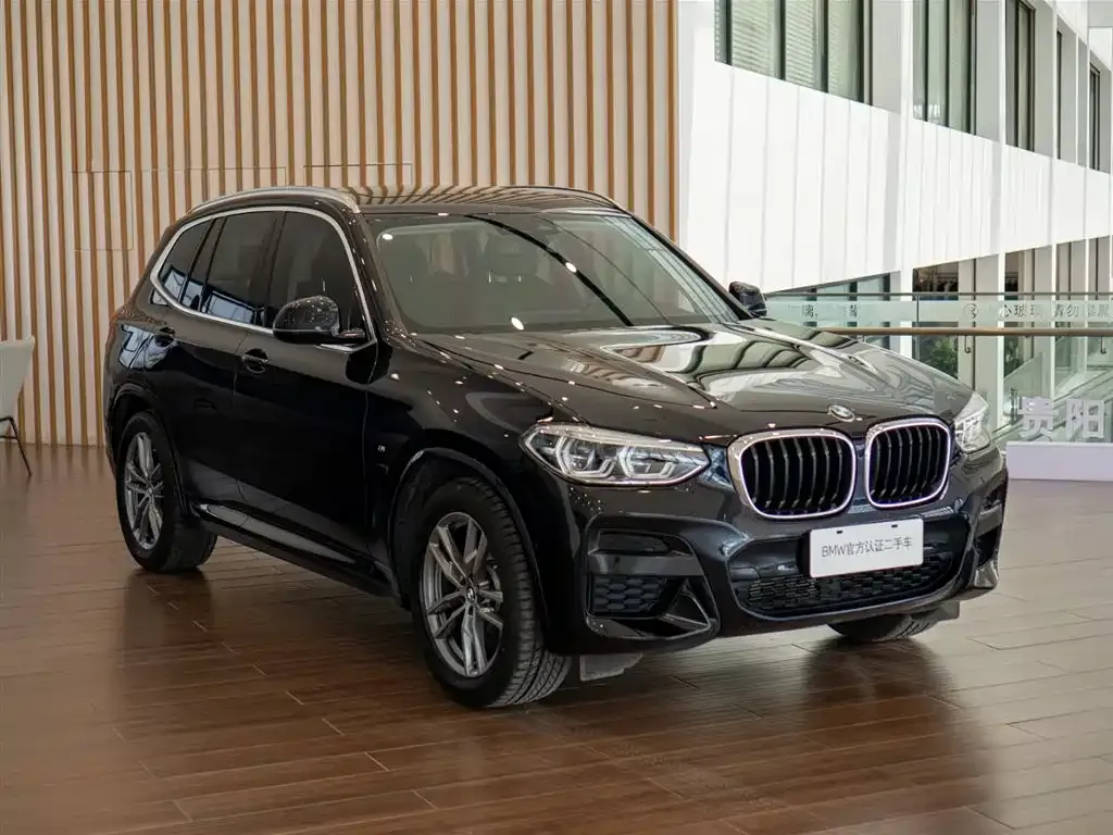 BMW X3 — фото 7